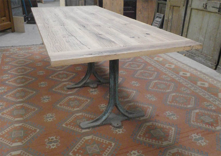 Table d'atelier en fer et plateau bois ancien long 183 cm